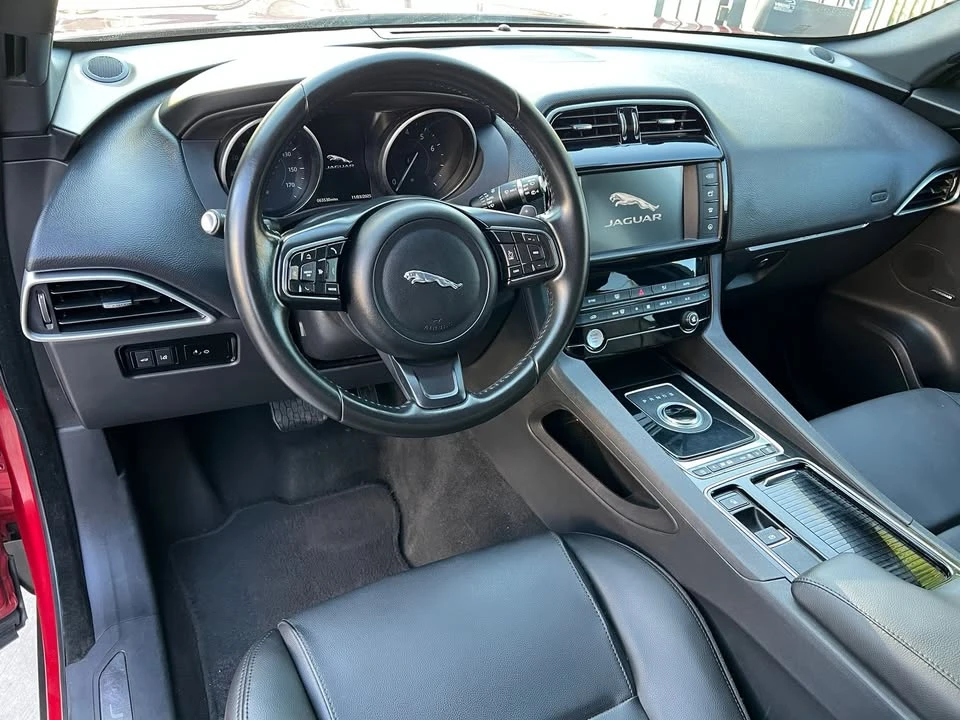 2018 Jaguar F-Pace - Image 8 of 20
