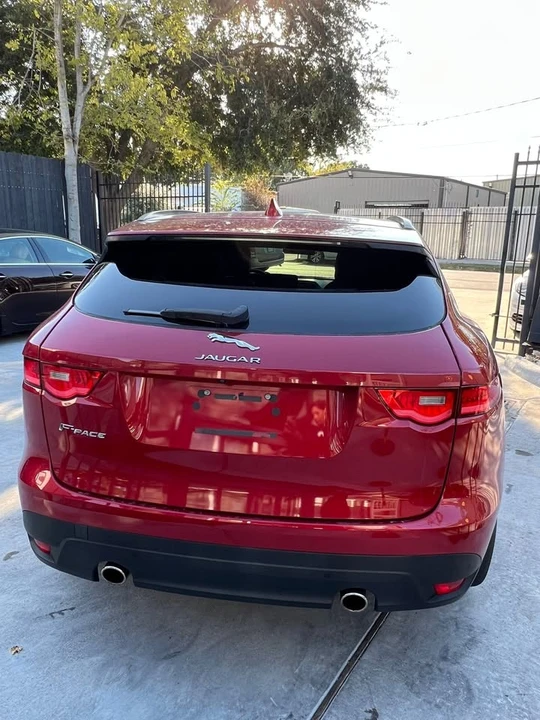 2018 Jaguar F-Pace - Image 3 of 20