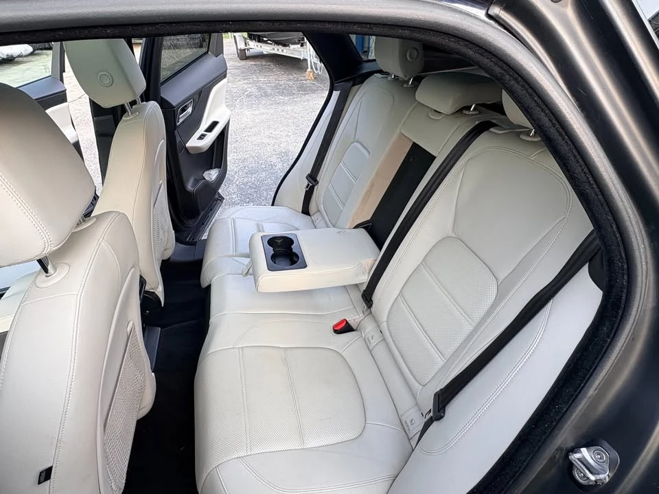 2018 Jaguar F-Pace - Image 12 of 20