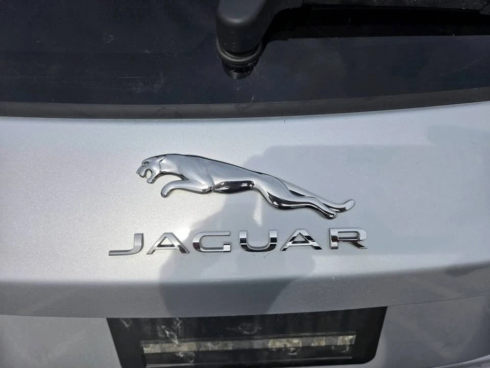 2018 Jaguar F-Pace - Image 19 of 20