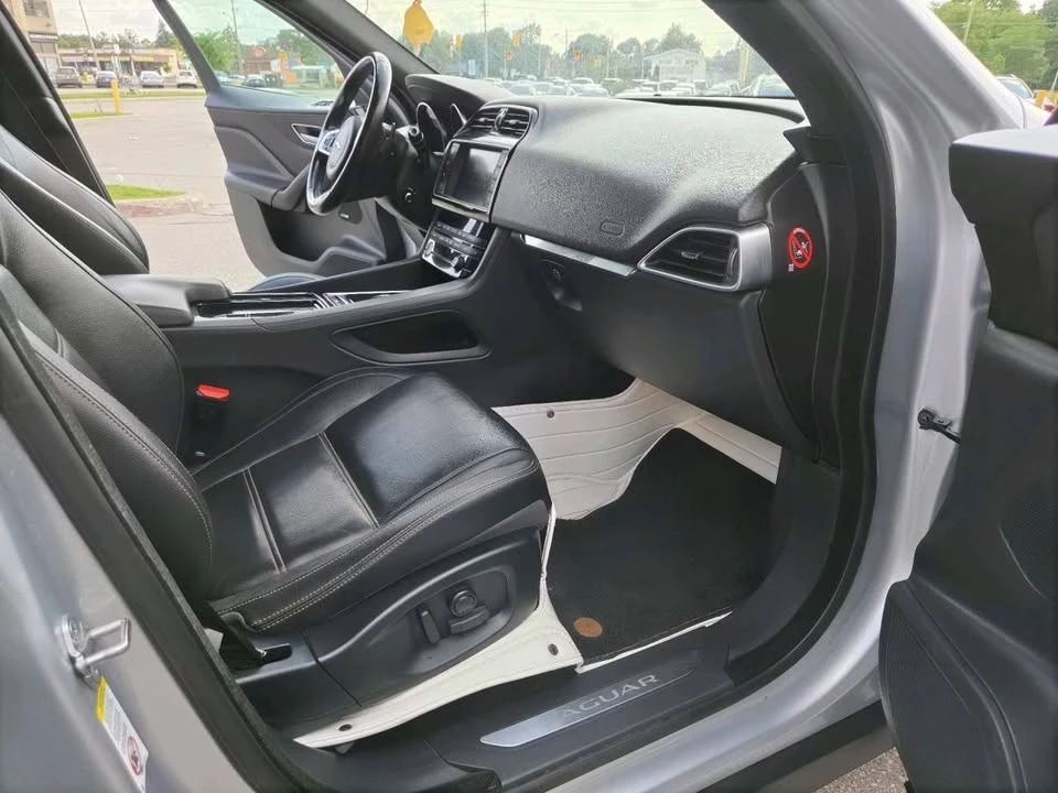 2018 Jaguar F-Pace - Image 8 of 20