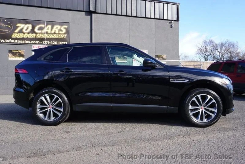 2018 Jaguar F-Pace - Image 8 of 12