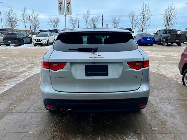 2018 Jaguar F-Pace - Image 3 of 13