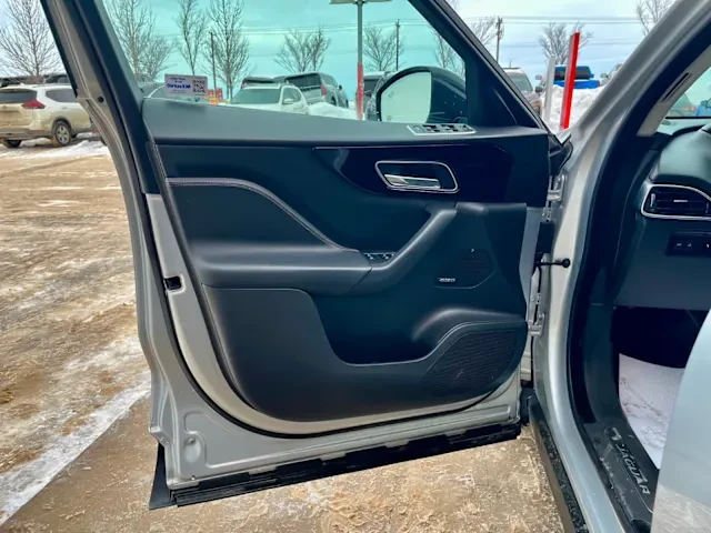 2018 Jaguar F-Pace - Image 6 of 13