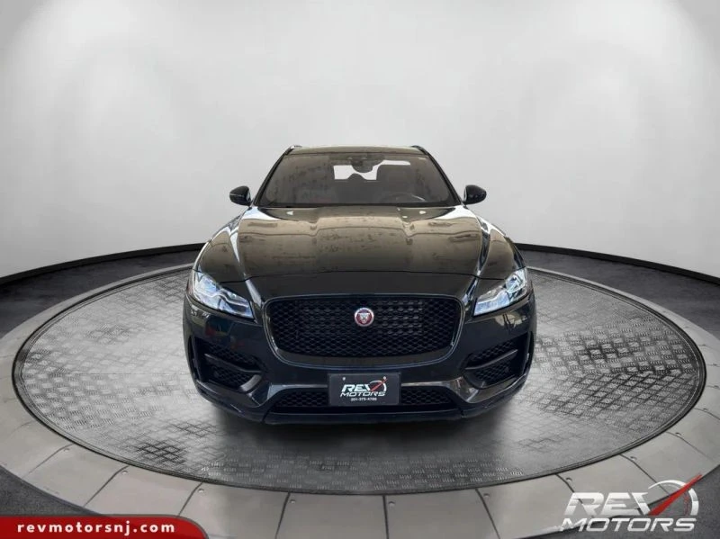 2018 Jaguar F-Pace - Image 8 of 12