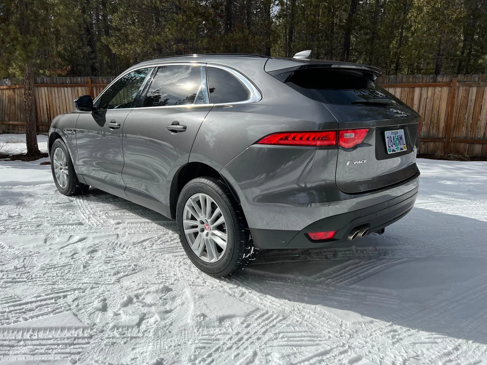 2018 Jaguar F-Pace - Image 20 of 31