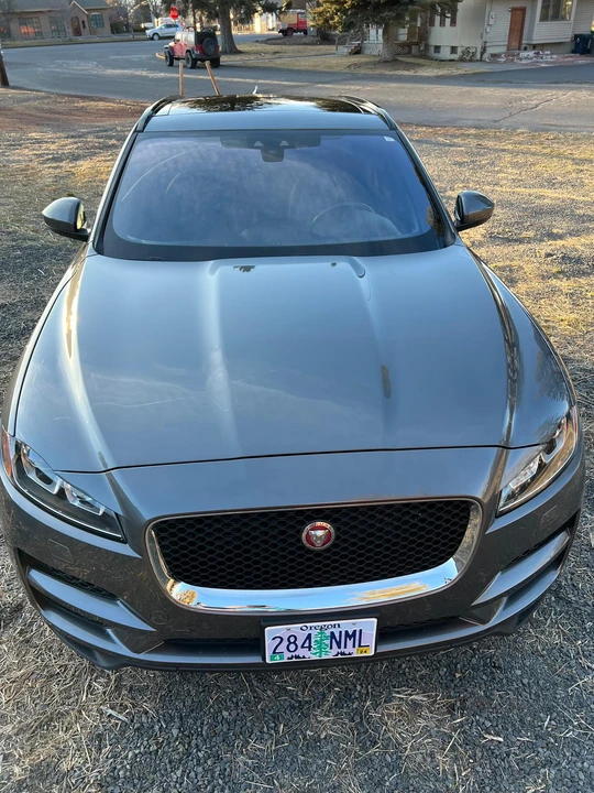 2018 Jaguar F-Pace - Image 6 of 31