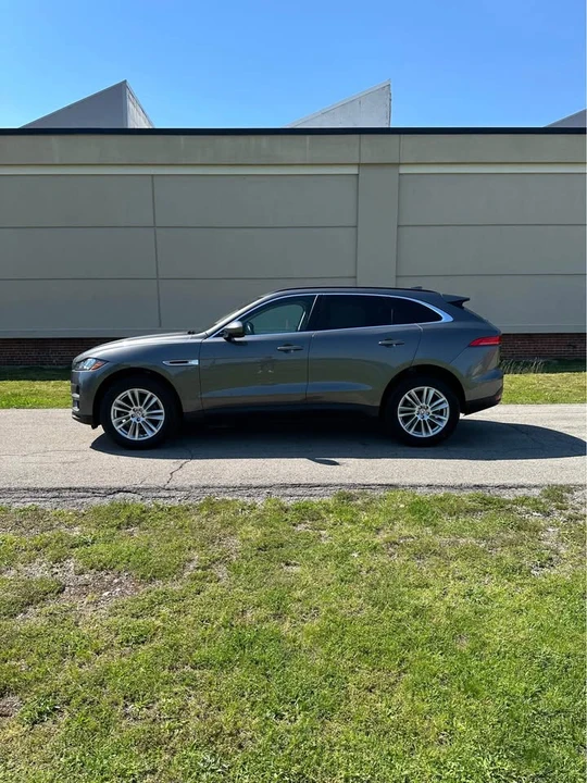 2018 Jaguar F-Pace - Image 5 of 20