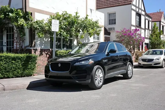 2018 Jaguar F-Pace 25T Prestige