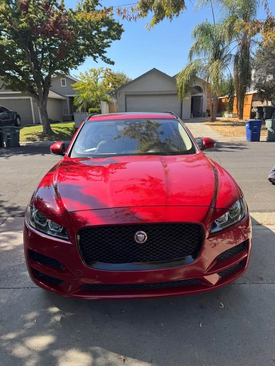 2018 Jaguar F-Pace - Image 3 of 9