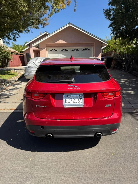 2018 Jaguar F-Pace - Image 4 of 9