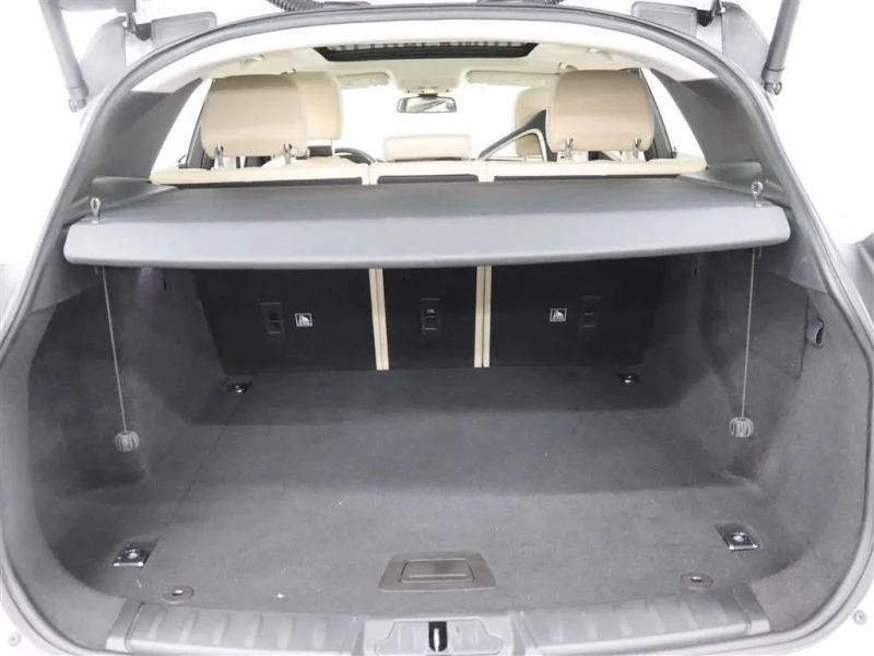 2018 Jaguar F-Pace - Image 6 of 12