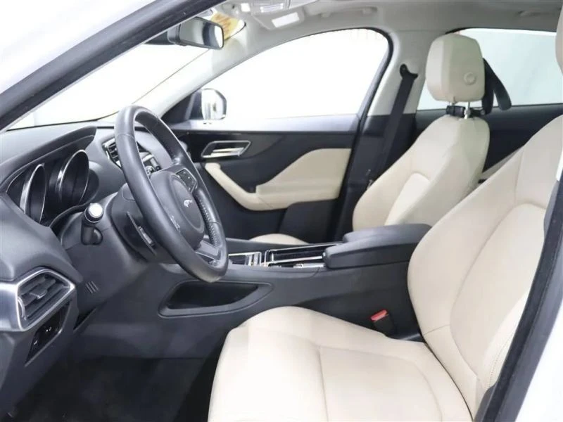 2018 Jaguar F-Pace - Image 10 of 12