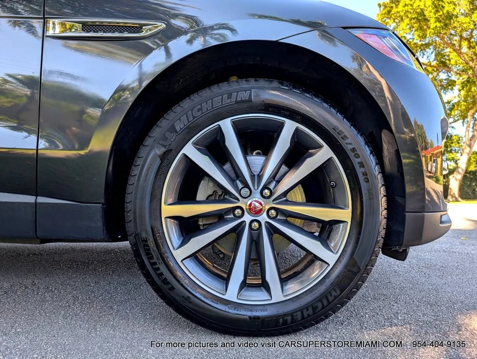 2018 Jaguar F-Pace - Image 19 of 20