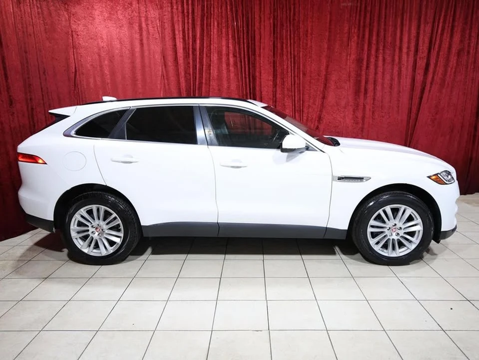 2018 Jaguar F-Pace - Image 7 of 19