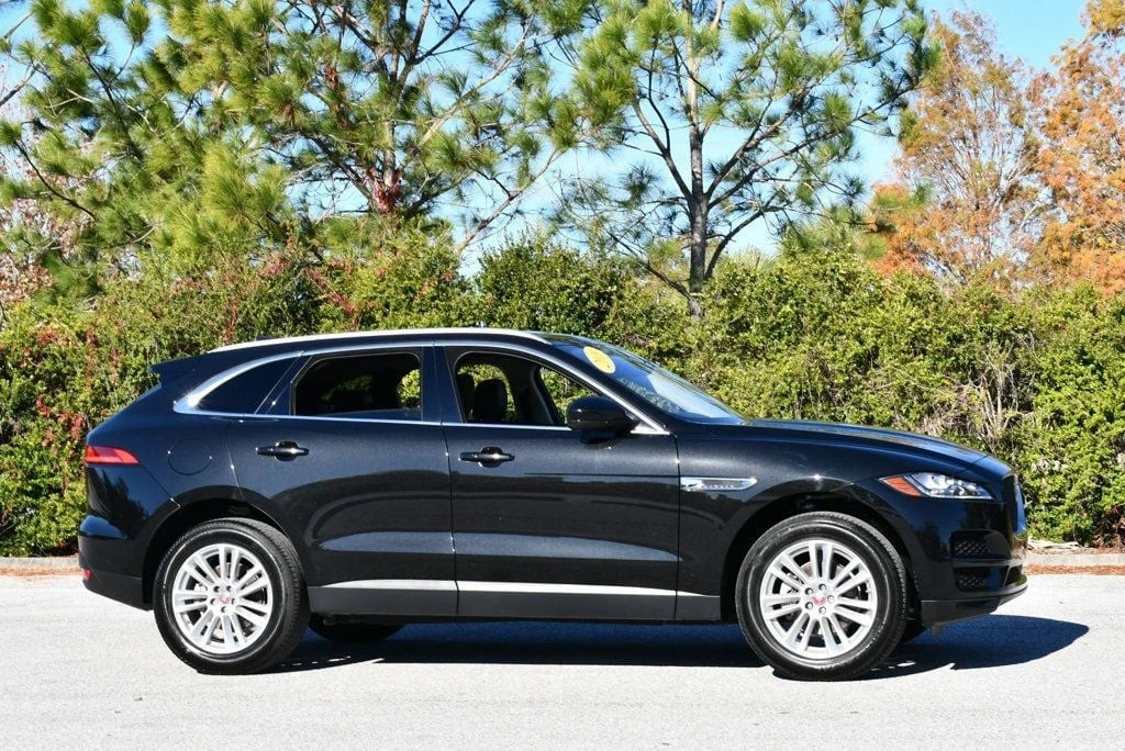 2018 Jaguar F-Pace - Image 8 of 12