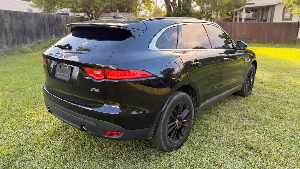2018 Jaguar F-Pace - Image 4 of 13