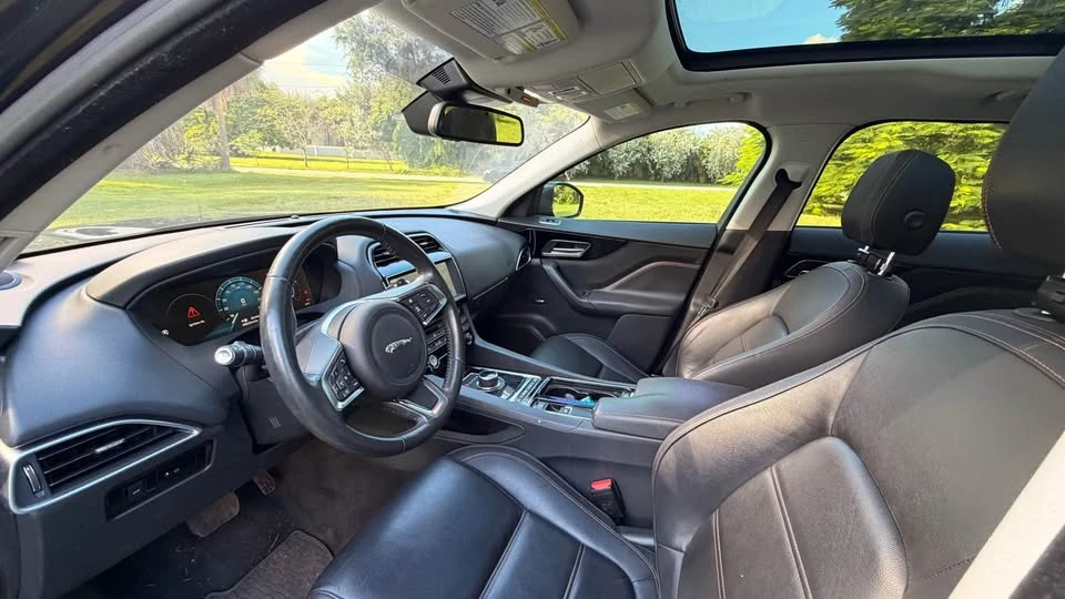 2018 Jaguar F-Pace - Image 10 of 13