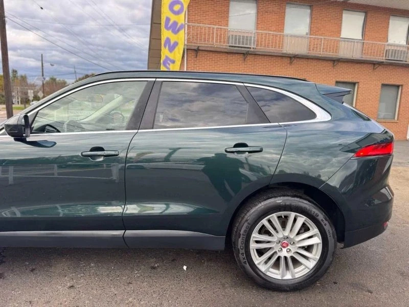 2018 Jaguar F-Pace - Image 10 of 12