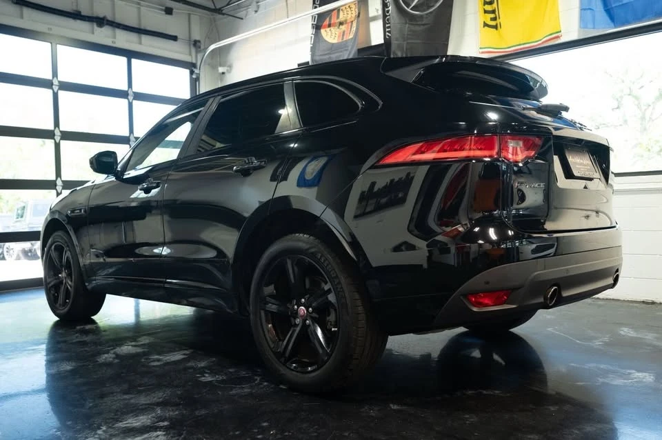 2018 Jaguar F-Pace - Image 5 of 11