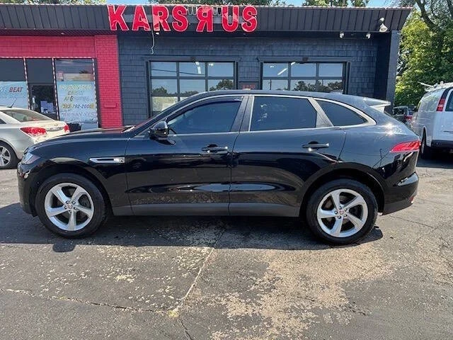 2018 Jaguar F-Pace - Image 2 of 4