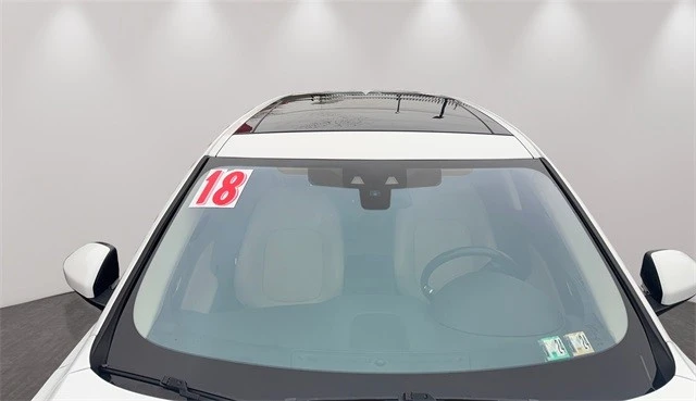 2018 Jaguar F-Pace - Image 4 of 21