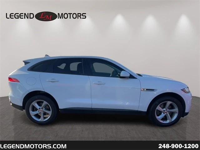 2018 Jaguar F-Pace - Image 9 of 21