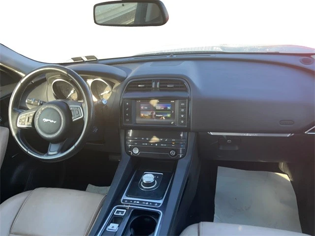 2018 Jaguar F-Pace - Image 21 of 21