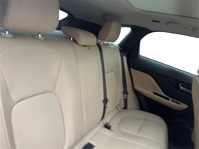 2018 Jaguar F-Pace - Image 19 of 21