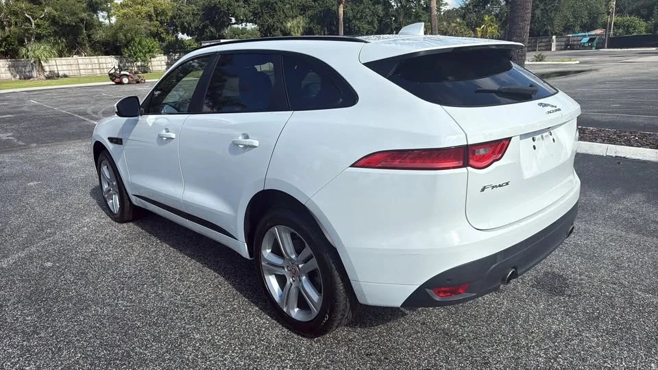 2018 Jaguar F-Pace - Image 6 of 16