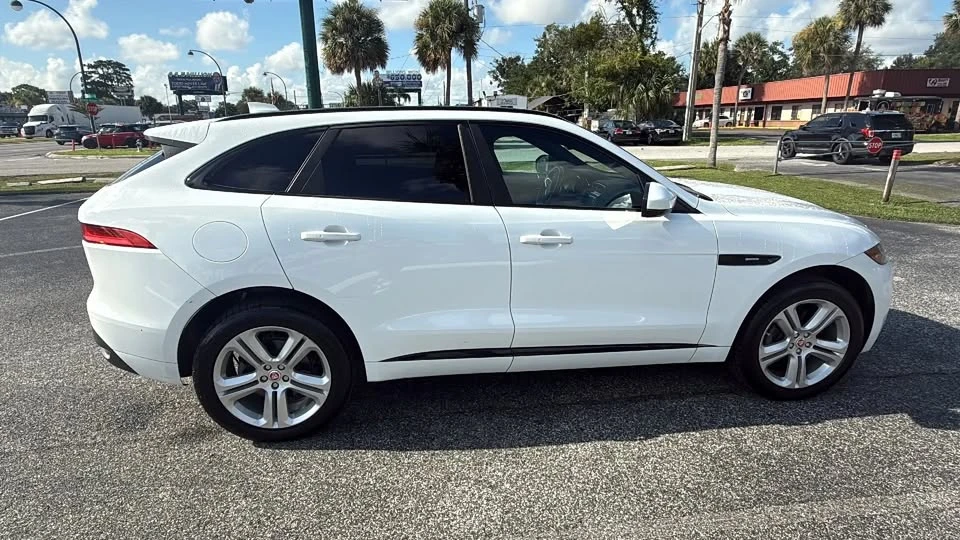 2018 Jaguar F-Pace - Image 5 of 16
