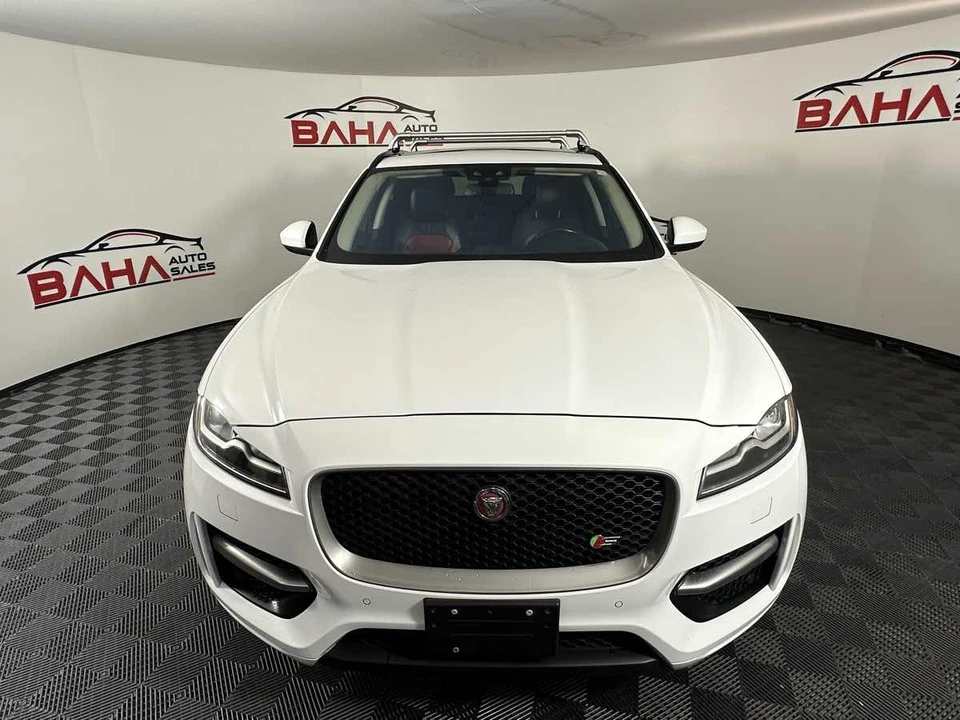 2018 Jaguar F-Pace - Image 13 of 21