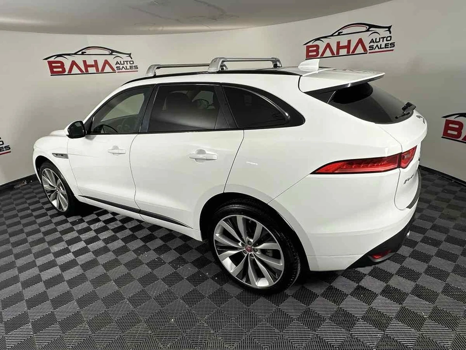 2018 Jaguar F-Pace - Image 5 of 21