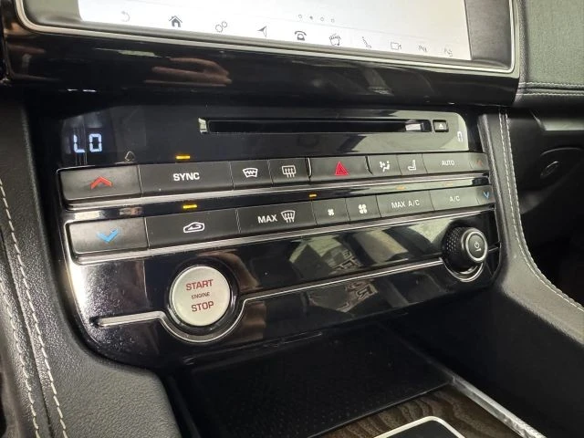 2018 Jaguar F-Pace - Image 20 of 21