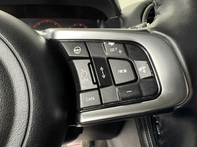 2018 Jaguar F-Pace - Image 16 of 21