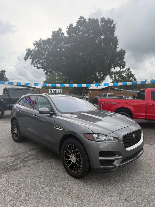 2018 Jaguar F-Pace - Image 2 of 6