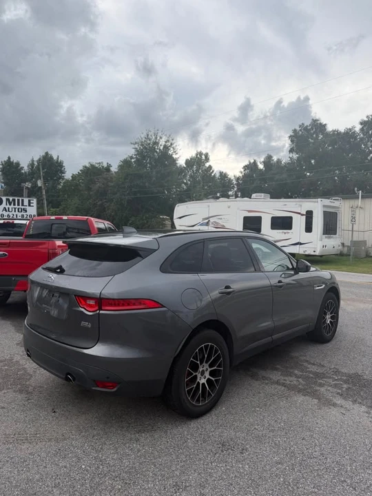 2018 Jaguar F-Pace - Image 3 of 6
