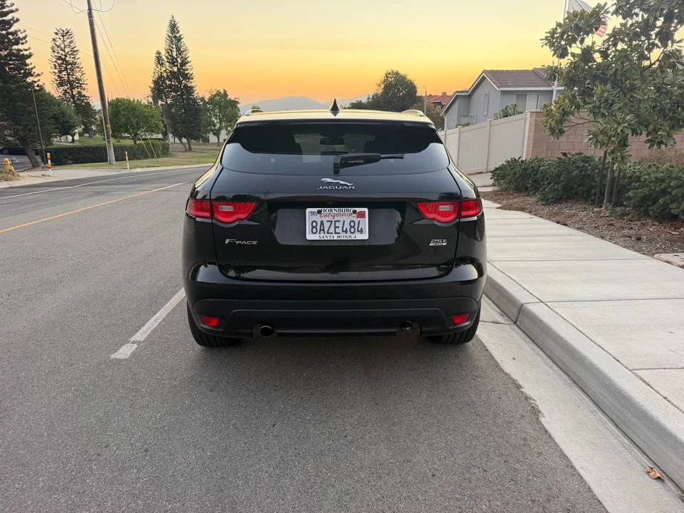 2018 Jaguar F-Pace - Image 4 of 13
