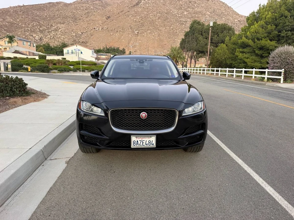 2018 Jaguar F-Pace - Image 7 of 13