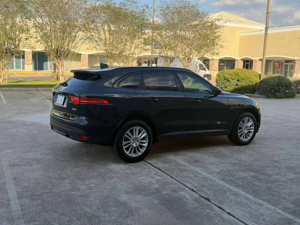 2018 Jaguar F-Pace - Image 3 of 23