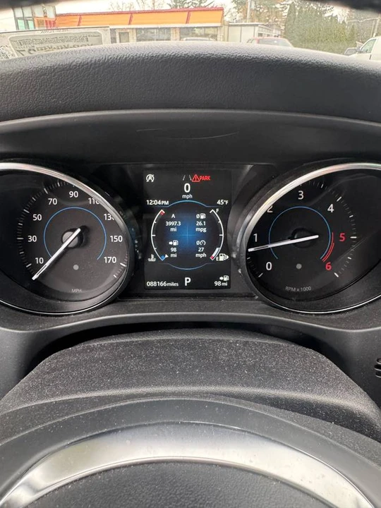 2018 Jaguar F-Pace - Image 18 of 24