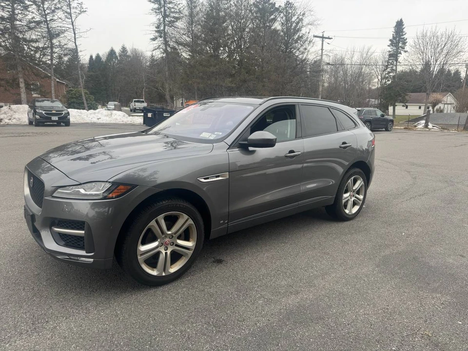 2018 Jaguar F-Pace - Image 2 of 24