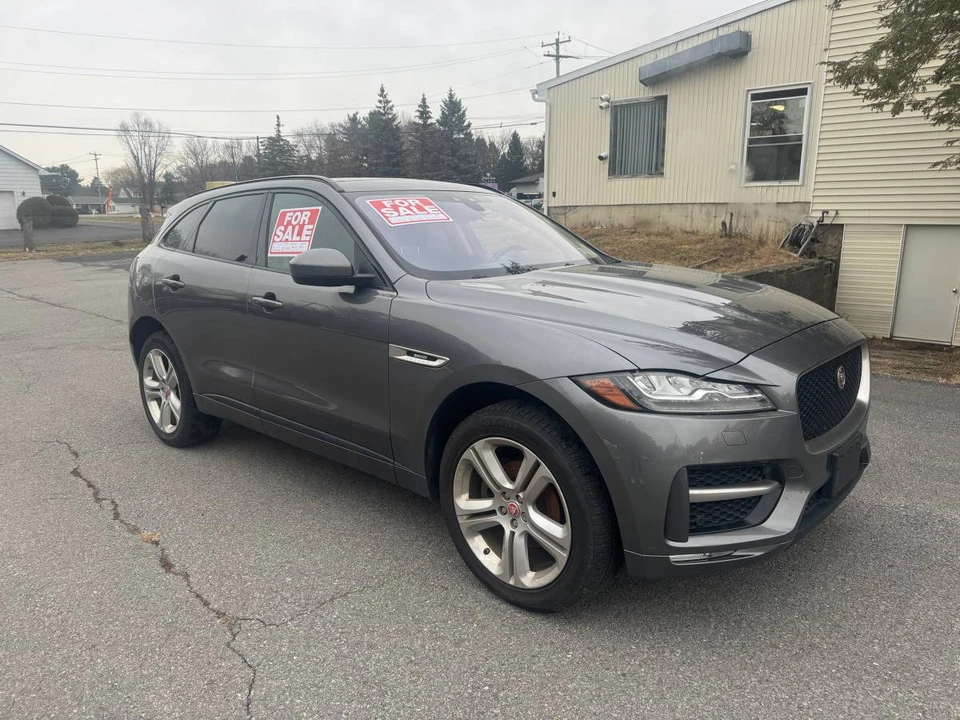 2018 Jaguar F-Pace - Image 7 of 24