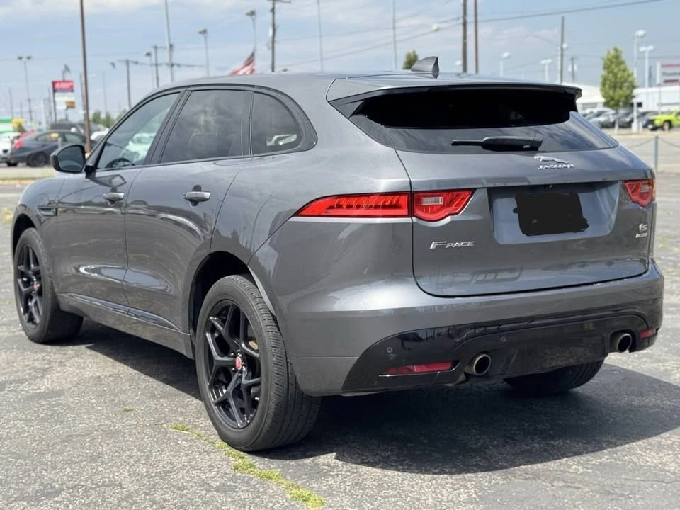 2018 Jaguar F-Pace - Image 7 of 20