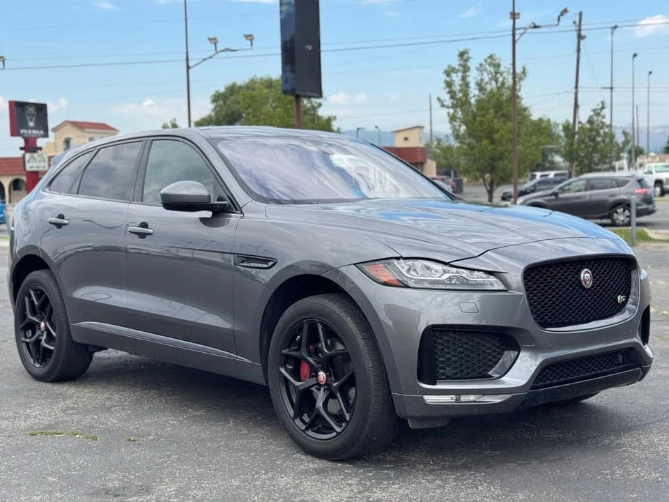 2018 Jaguar F-Pace - Image 2 of 20