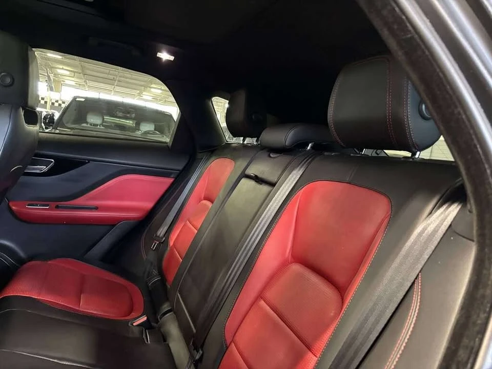 2018 Jaguar F-Pace - Image 9 of 20