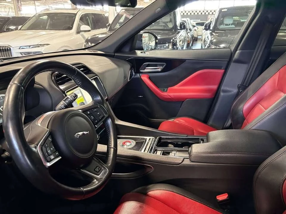 2018 Jaguar F-Pace - Image 15 of 20