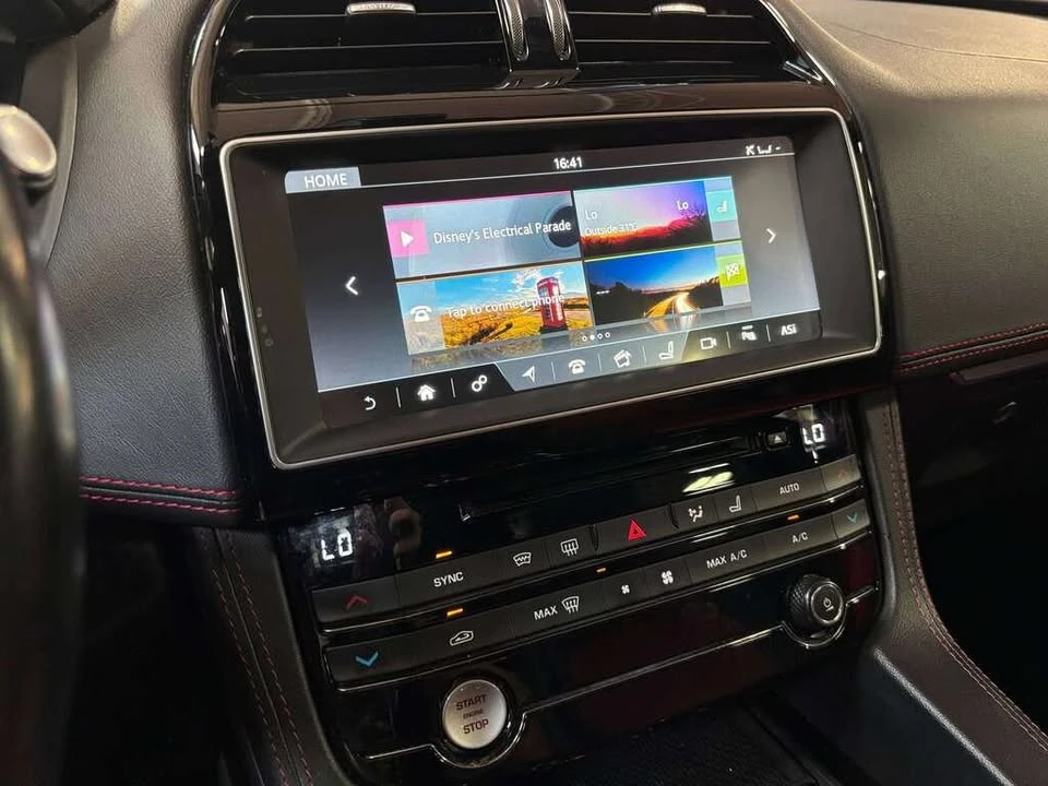 2018 Jaguar F-Pace - Image 17 of 20