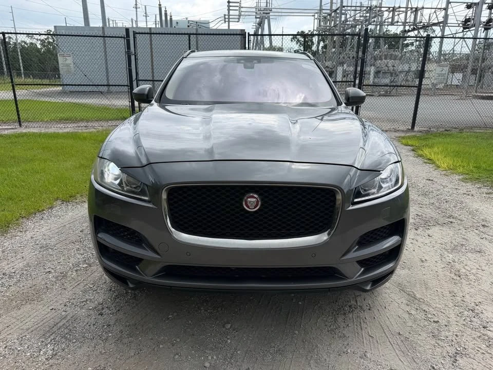 2018 Jaguar F-Pace - Image 12 of 13