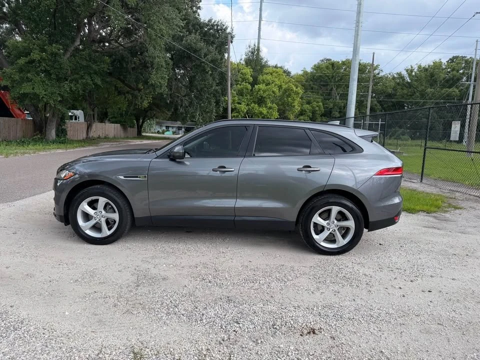 2018 Jaguar F-Pace - Image 8 of 13
